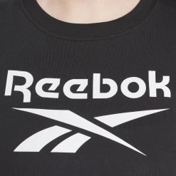 T-shirt Femme Reebok Identity Bl 13 T-shirt Femme Reebok Identity Bl -Under Armour Boutique h62527 app on model detail 1 white