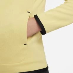 Sweatshirt Enfant Nike Tech Fleece -Under Armour Boutique nike cu9223 700 d prem